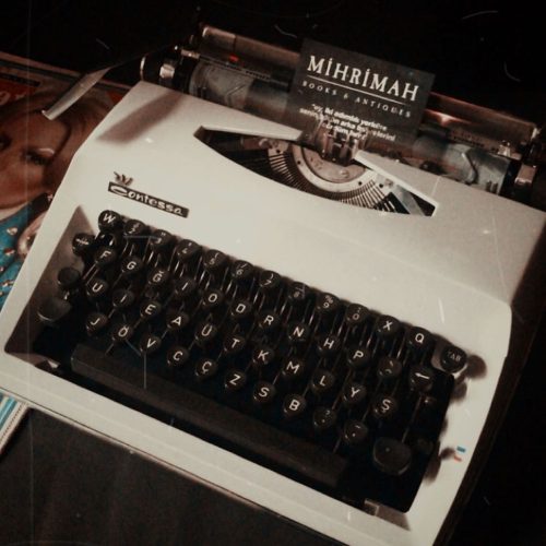Daktilo - Beyaz Renk