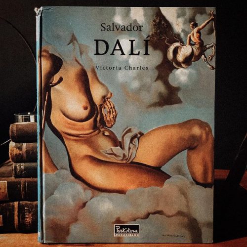 Salvador Dali, Victoria Charles