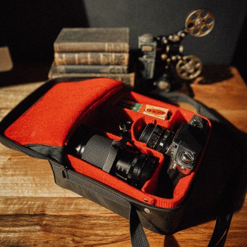Eski Fotoğraf Makinesi Çantası